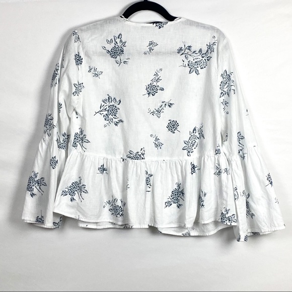 Zara Floral Bell sleeve Pearl/Shell Button Blouse - Picture 6 of 6